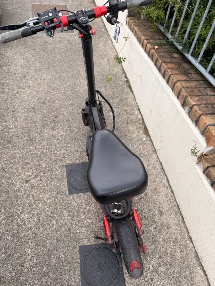 electric scooter - Image 4