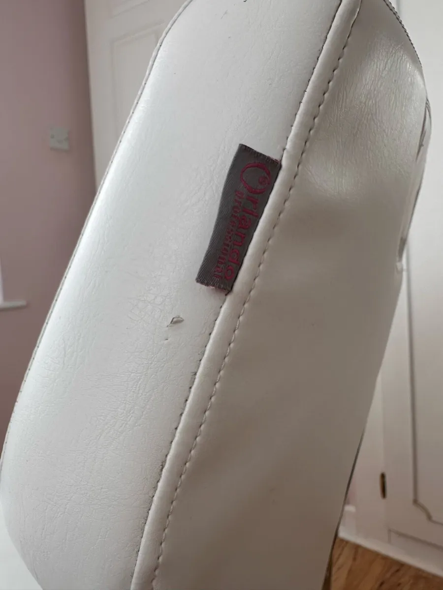 Reclining salon chair - Image 4