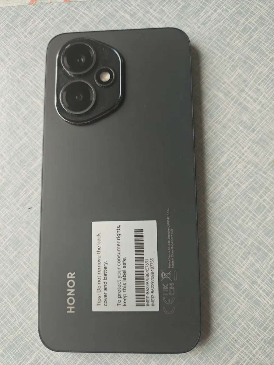 Honor 400 Unlocked - Image 2