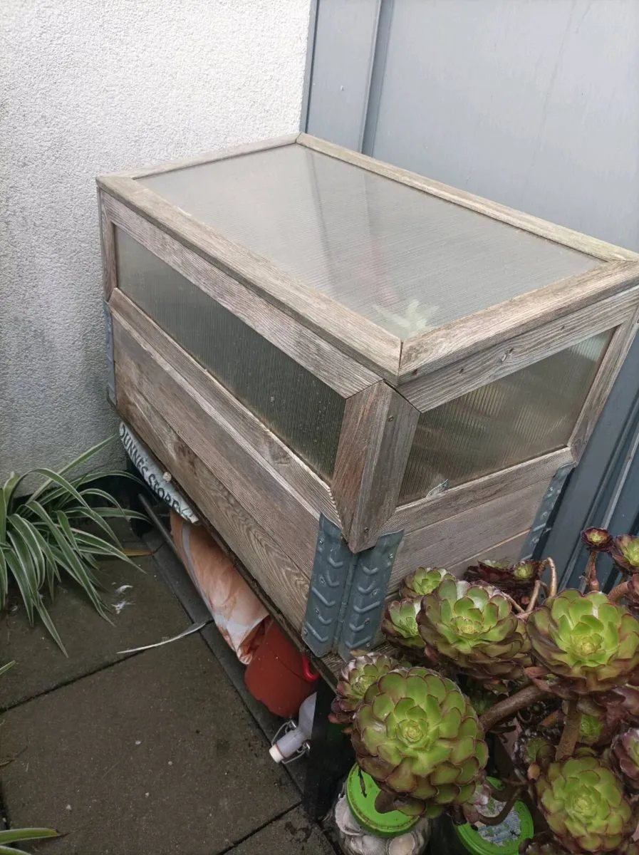 Planter box - Image 2