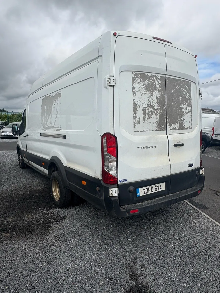 2023 ford transit jumbo twin wheel starting drivin - Image 3