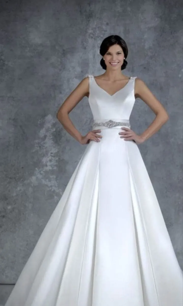 wedding dress - Image 1
