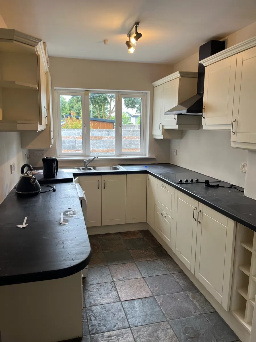 Kitchen and appliances for Sale disassembled - Image 1