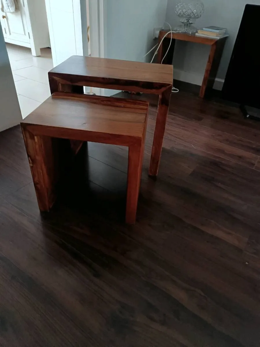 Nest of tables - Image 1