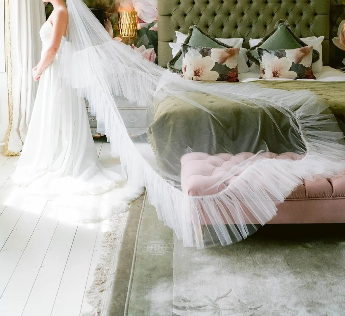 Wedding Dress - Image 3