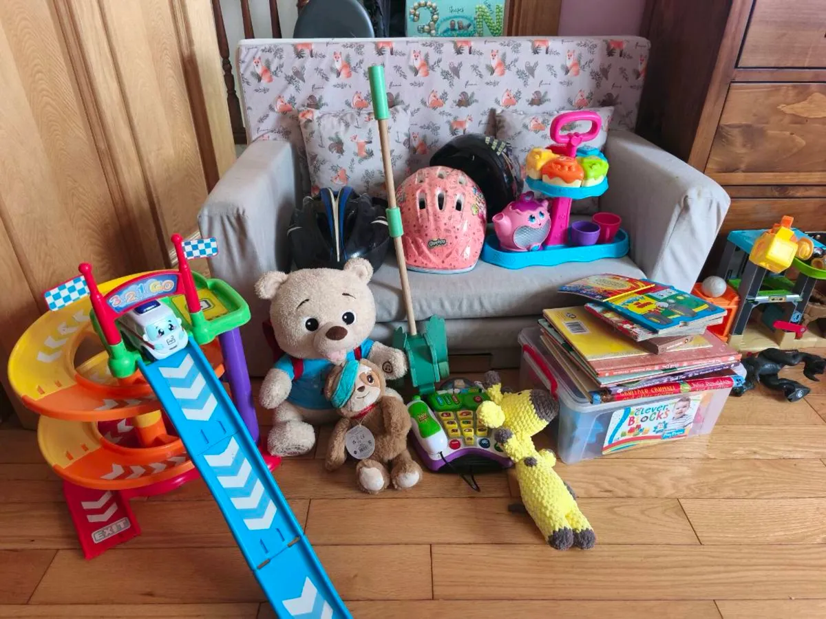 Toys - Image 1