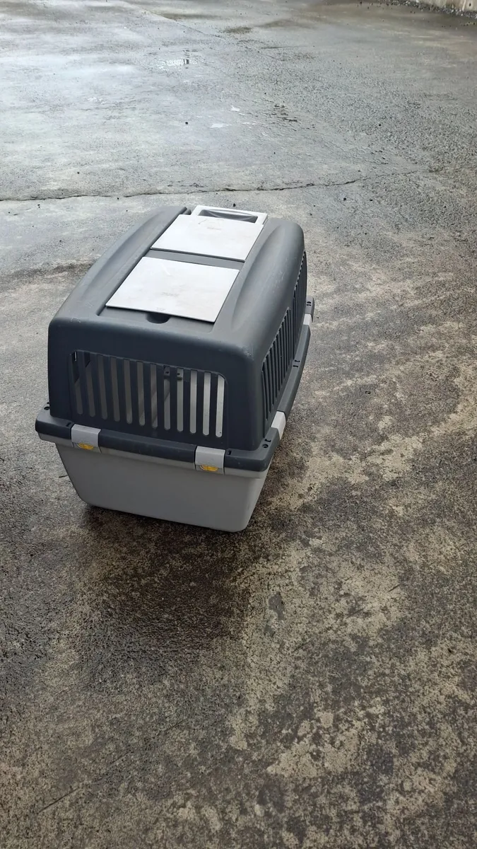Dog travell box - Image 1