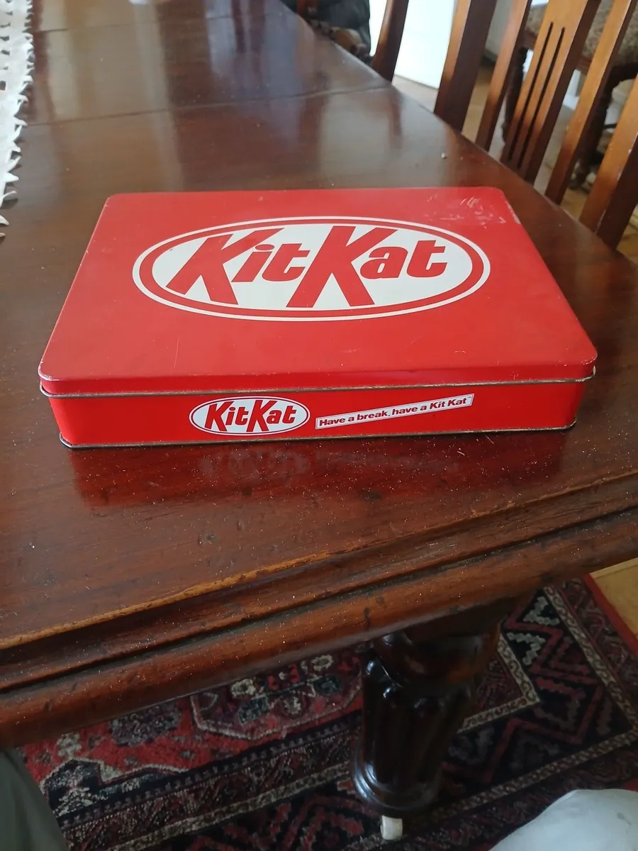 Vintage kit kat tin - Image 1