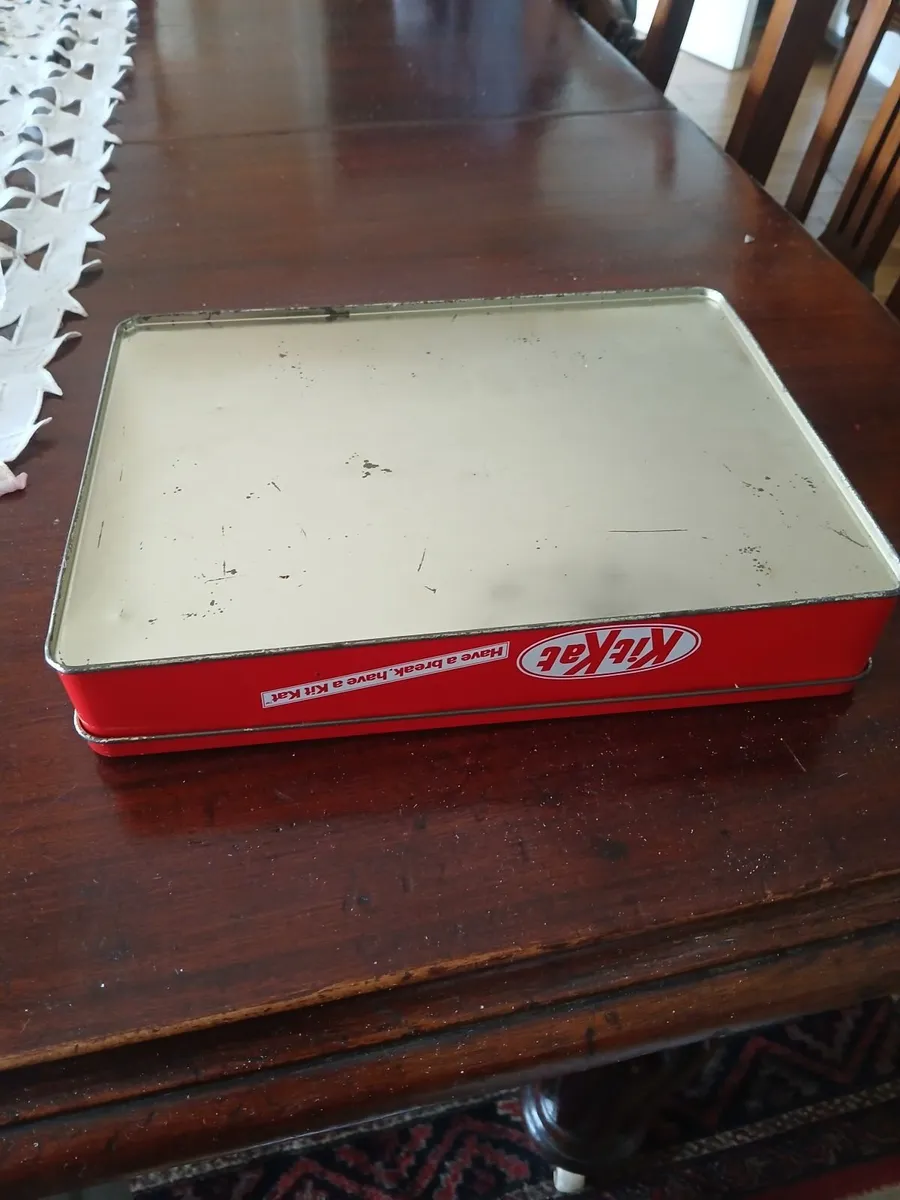 Vintage kit kat tin - Image 3