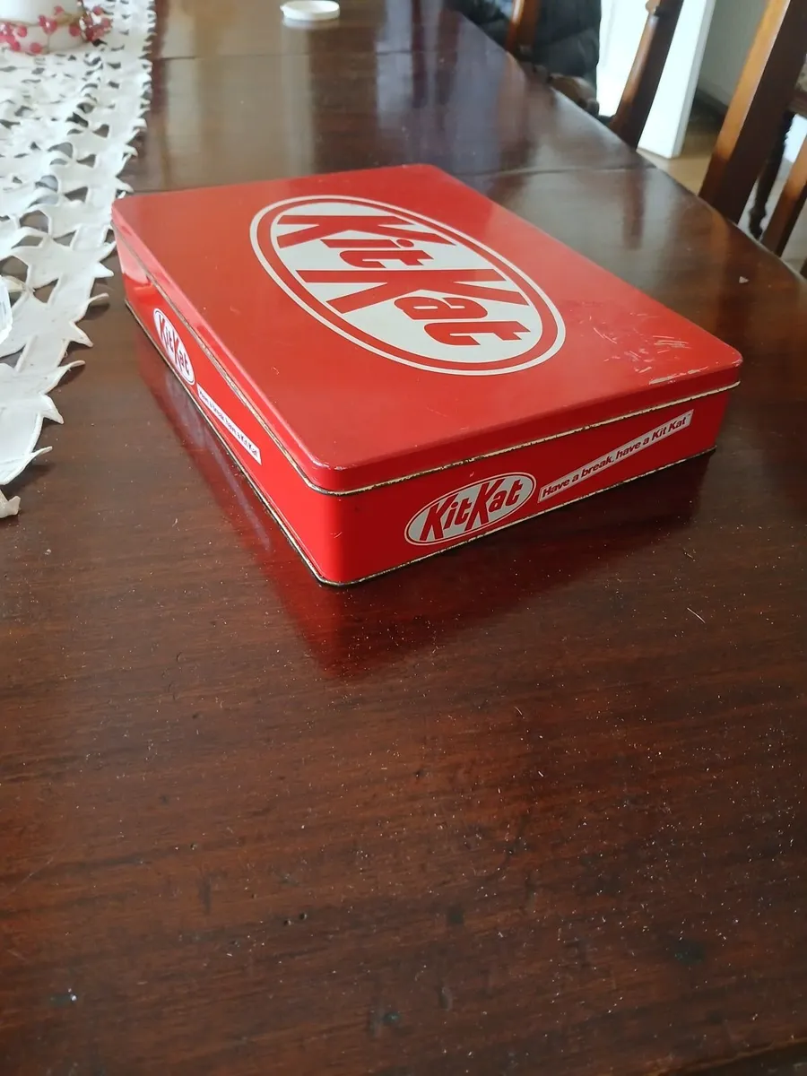 Vintage kit kat tin - Image 2