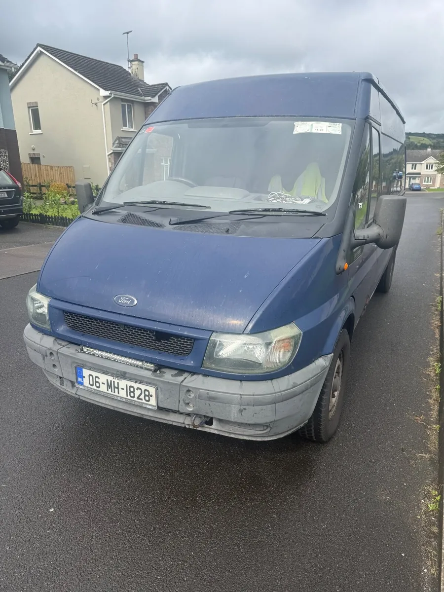 Ford Transit 2006 - Image 2