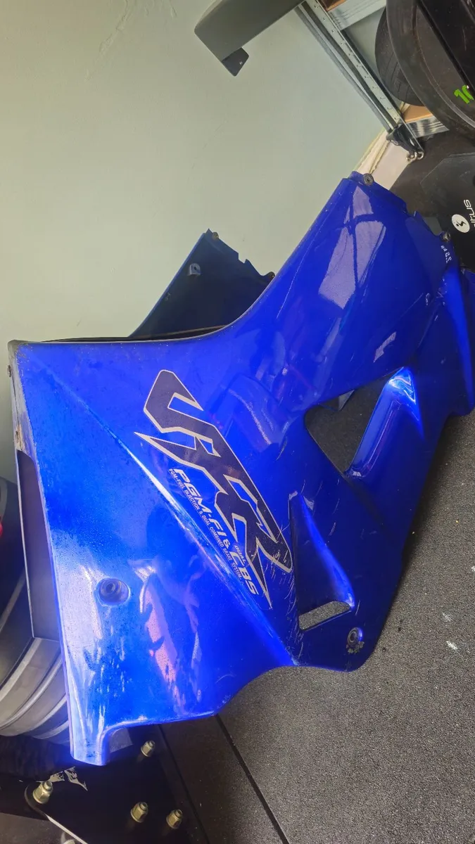 Honda vfr800 2001 - Image 3