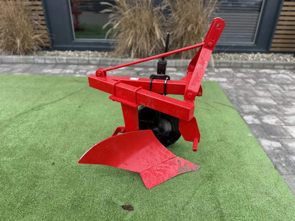 NEW | Tractor plough for Kubota Iseki Yanmar - Image 1