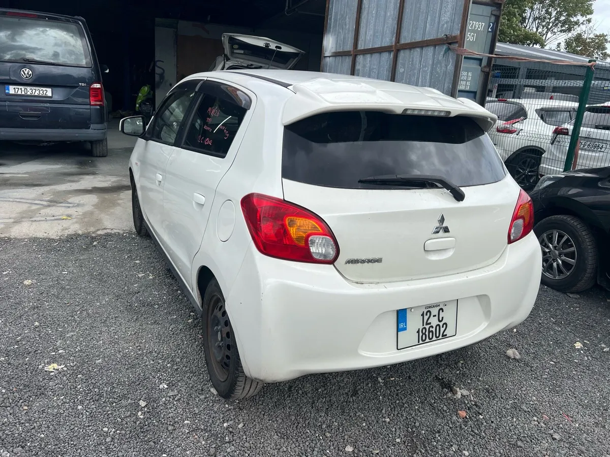Mitsubishi Mirage 2012 Auto - Image 3