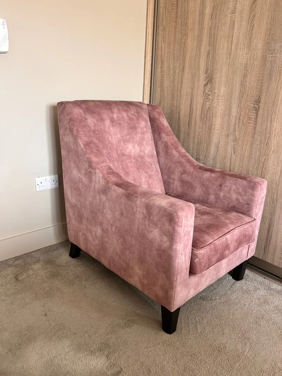 Armchair: Finline Alice Chair – Gold Range B - Image 1