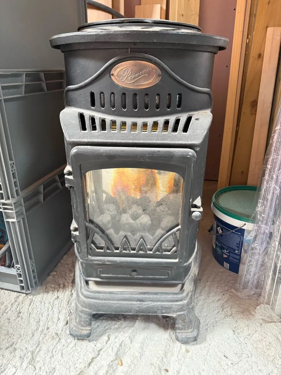 Gas heater - Image 1
