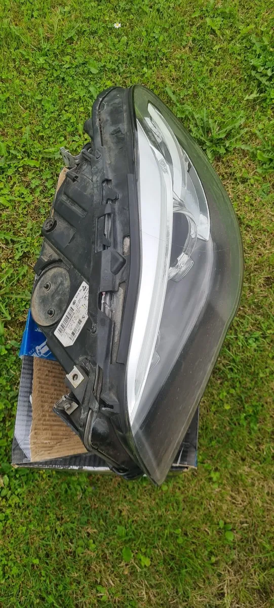 520d headlight left hand side - Image 3
