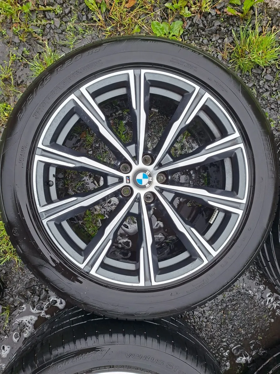 20" Genuine Bmw X5 G05 M Sport Alloys with tyres - Image 2