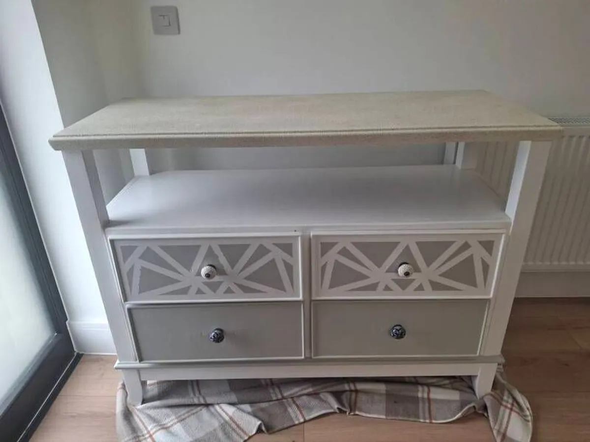 Solid oak upcycled TV cabinet - Image 1