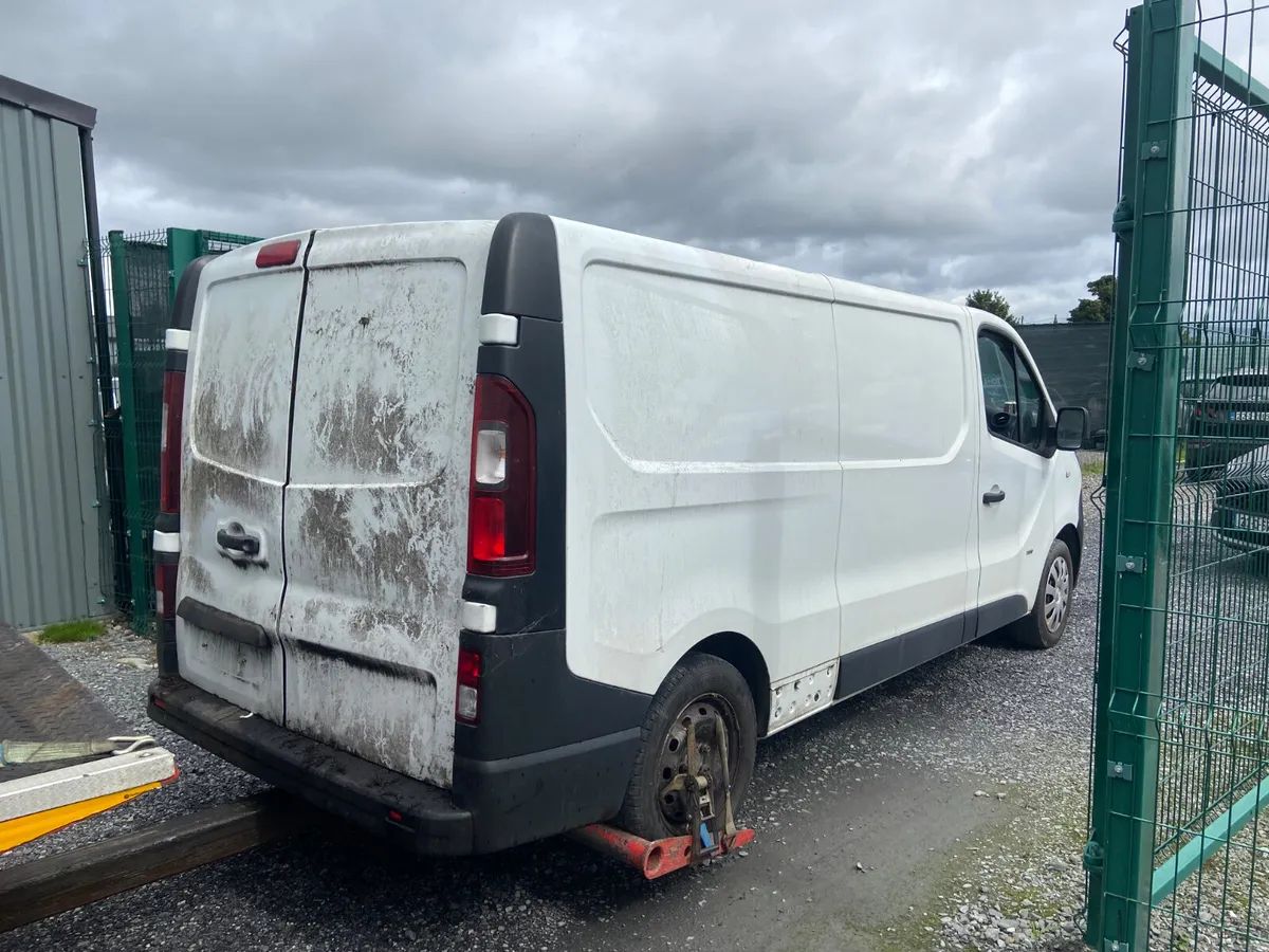 151 opel vivaro lwb needs flywheel - Image 3