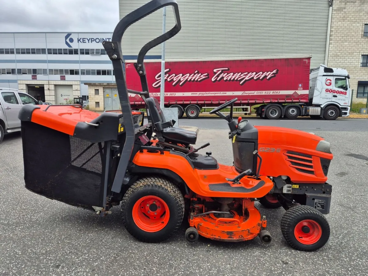 Kubota G23-11 Direct collection mower - Image 3