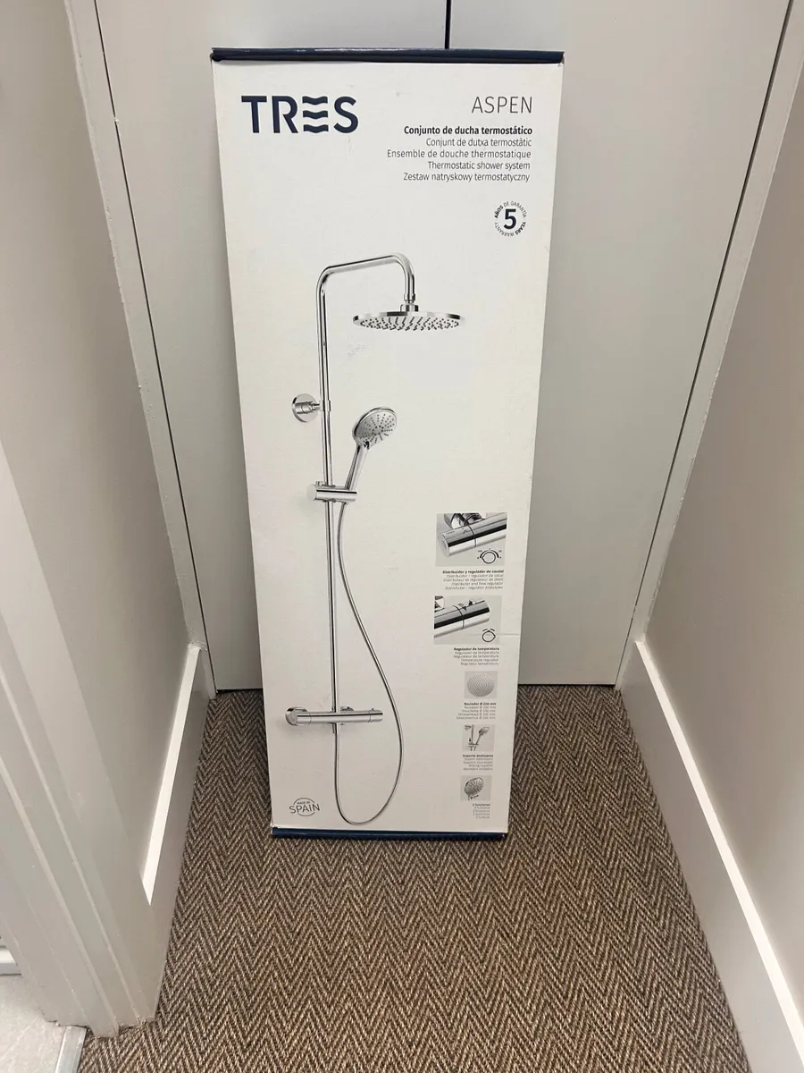 New TRES Aspen Thermostatic Rainfall Shower System - Image 1