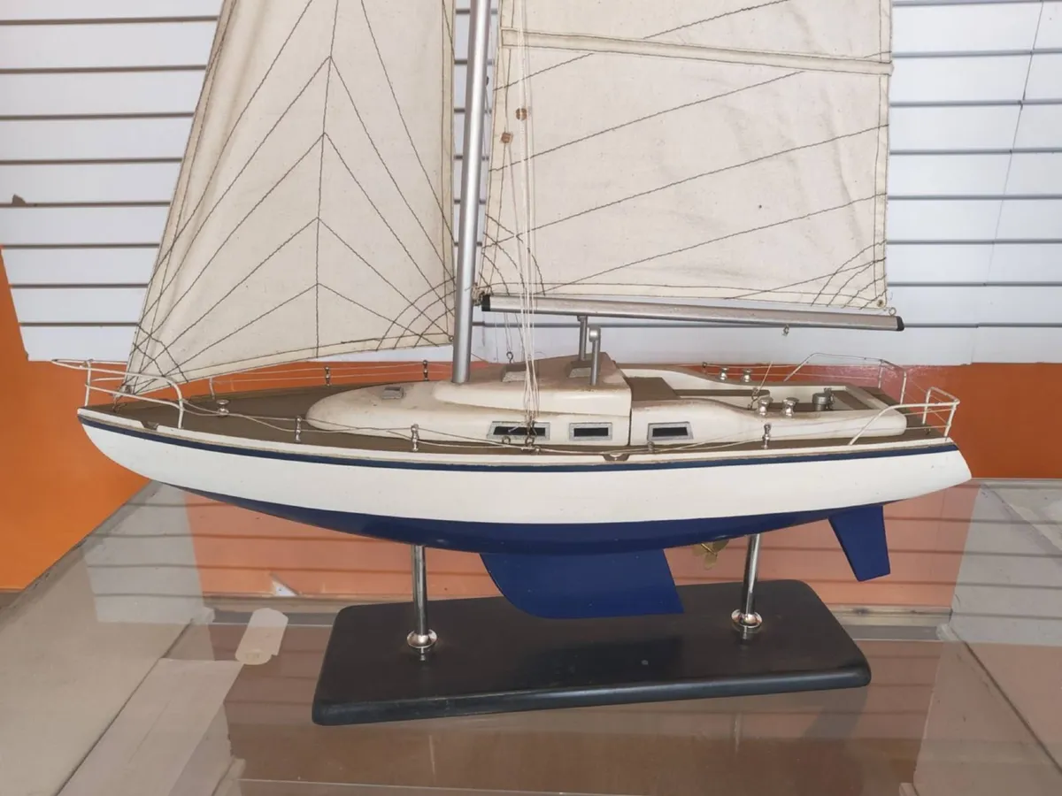 Home Decor Sailboat - good condition - Image 4