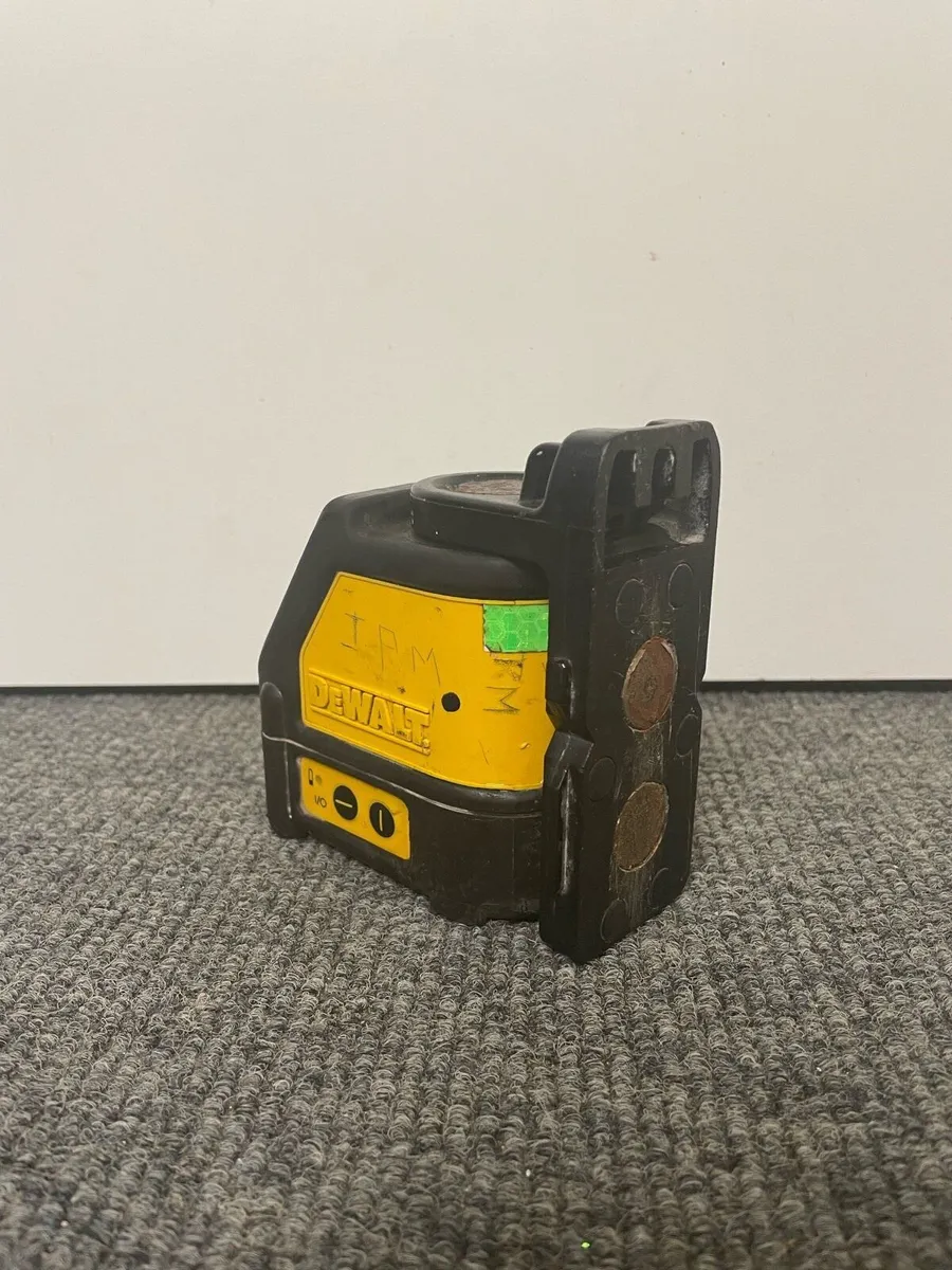 Dewalt Red Laser Level - Image 1