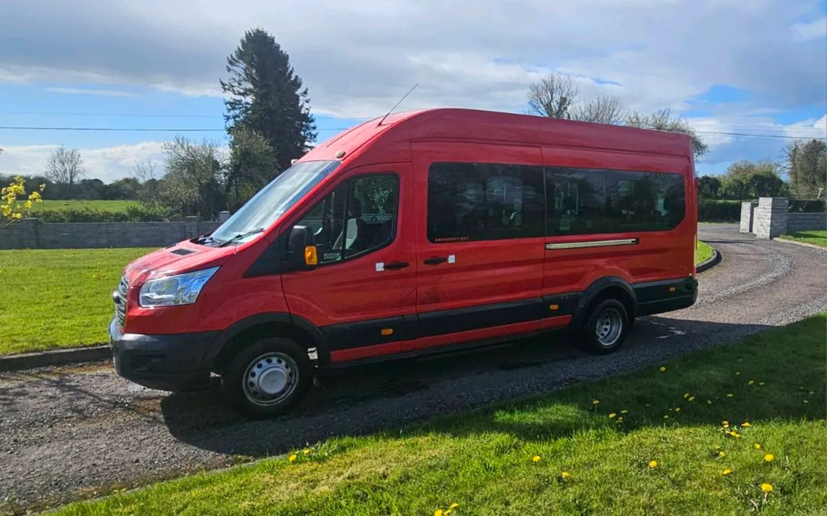 Ford transit Mini bus - Image 3