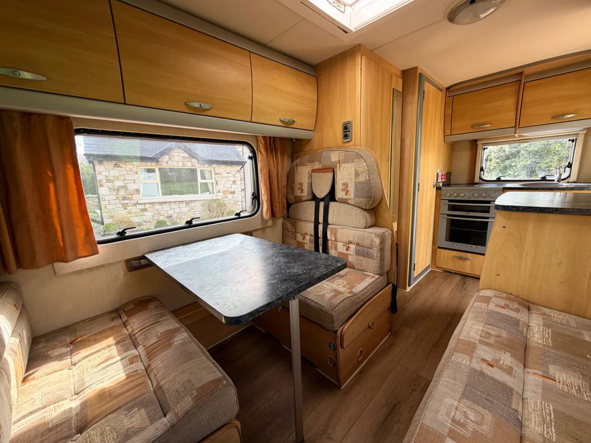 2009 MILANO ACE R.H.D MANUAL 5 BERTH 4 BELT - Image 3