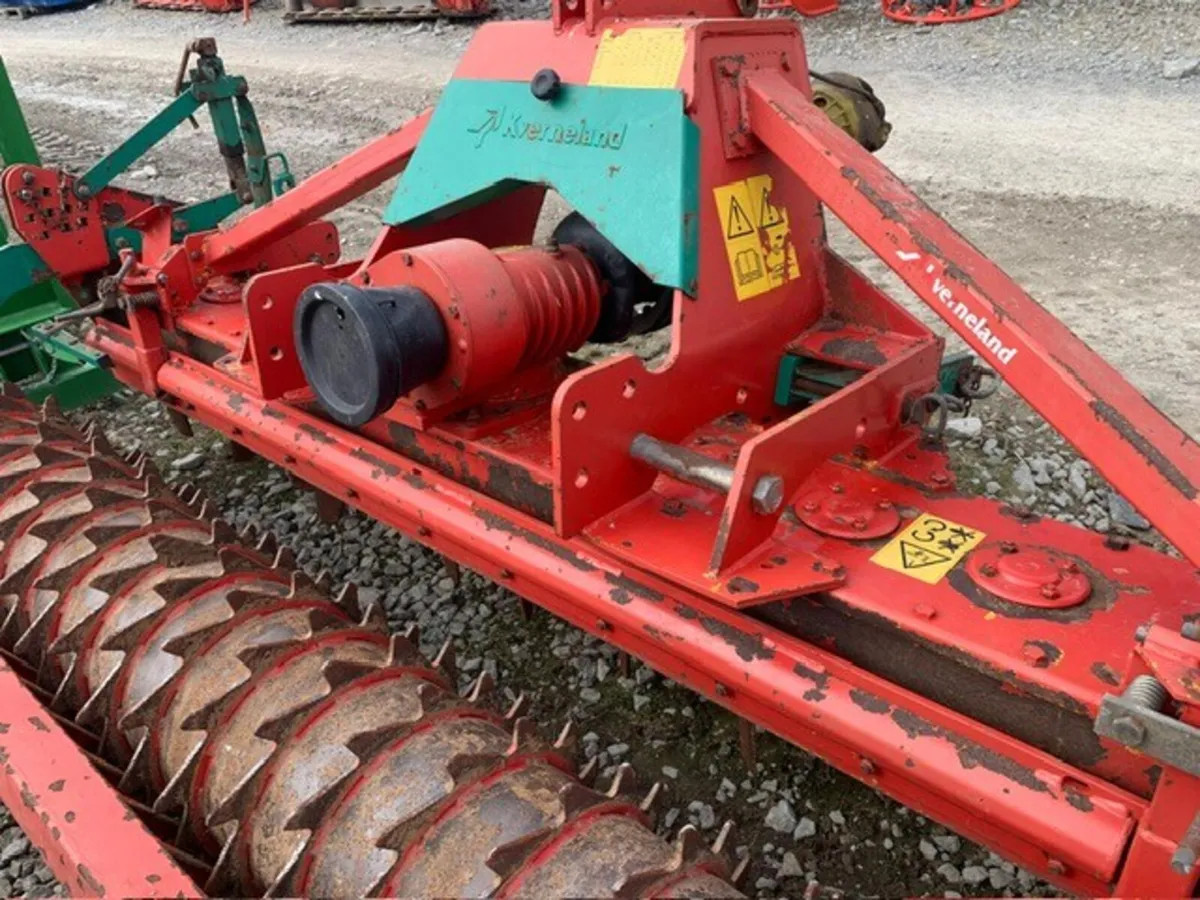 KVERNELAND 3m POWER HARROW, 1 OWNER - Image 3