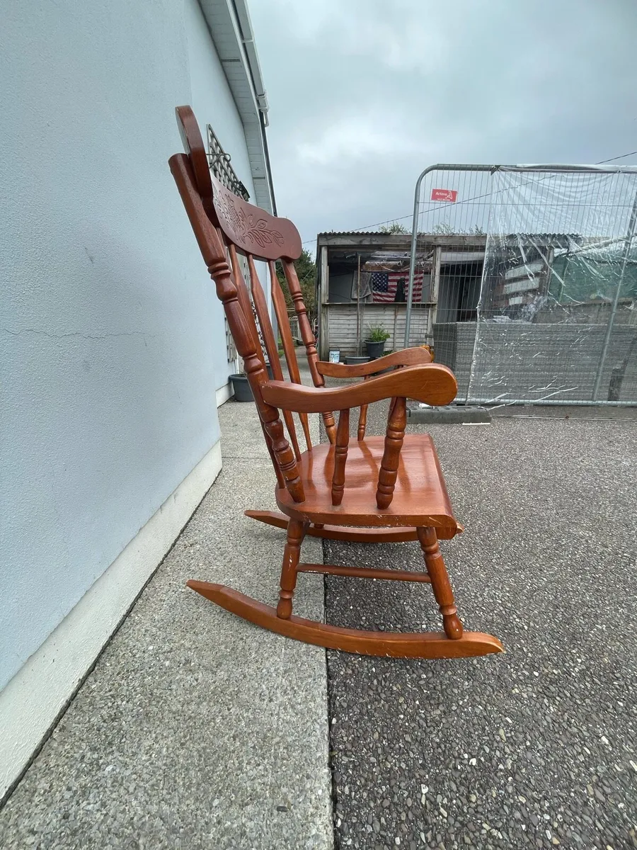 Vintage rocking chair - Image 3