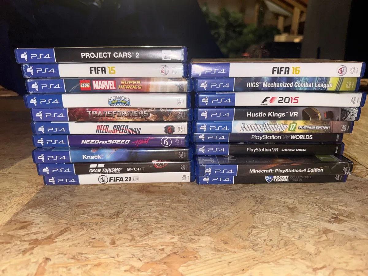 PlayStation 4, controllers and associated games - Image 4