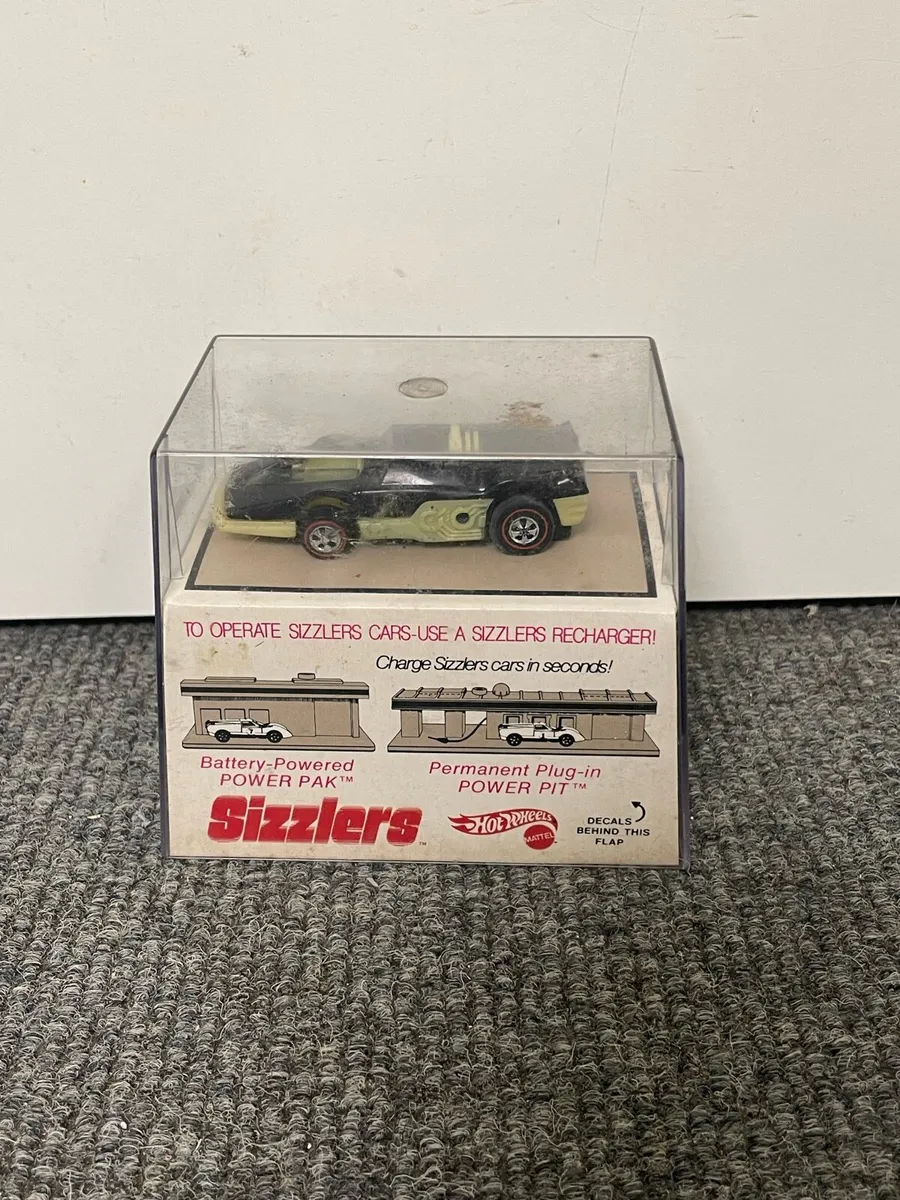 Sizzlers Hot Wheels Toy Car - Image 4