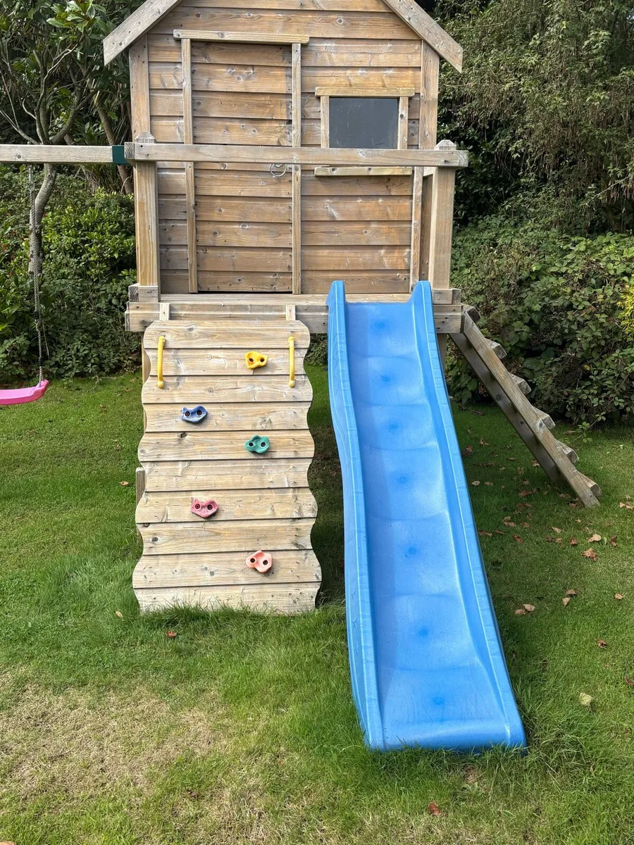 Large Wooden Garden Playhouse / Climbing Frame - Image 4