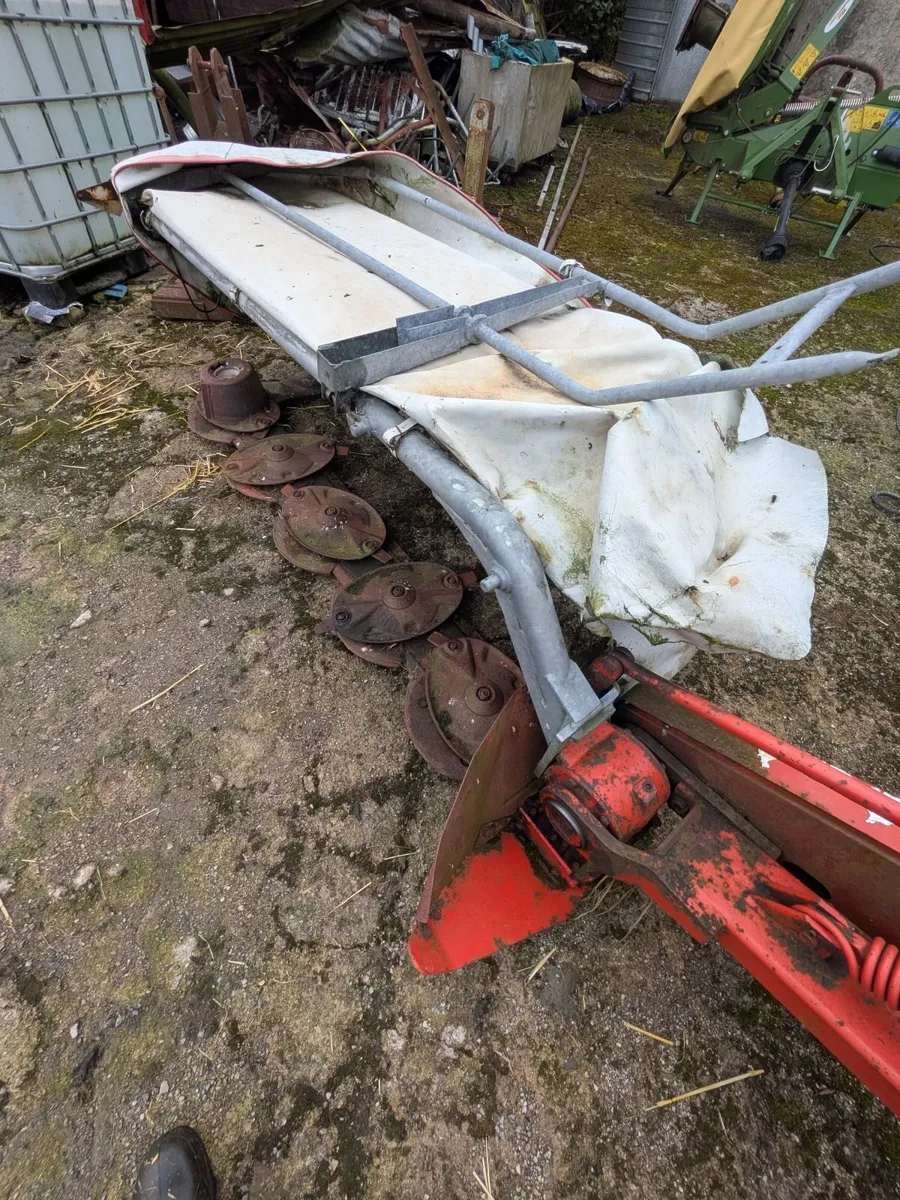 Kuhn disc mower - Image 2