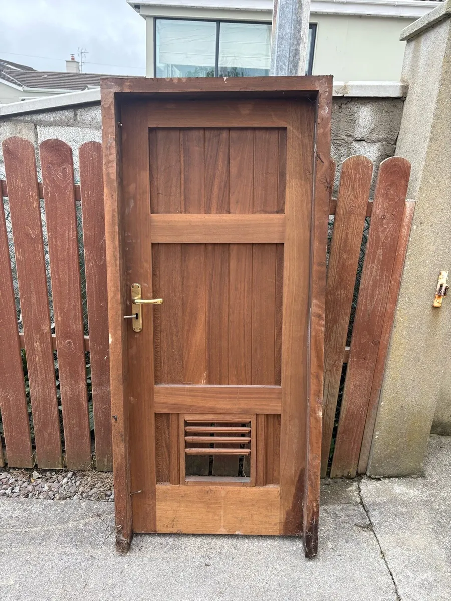 Teak door and frame - Image 2