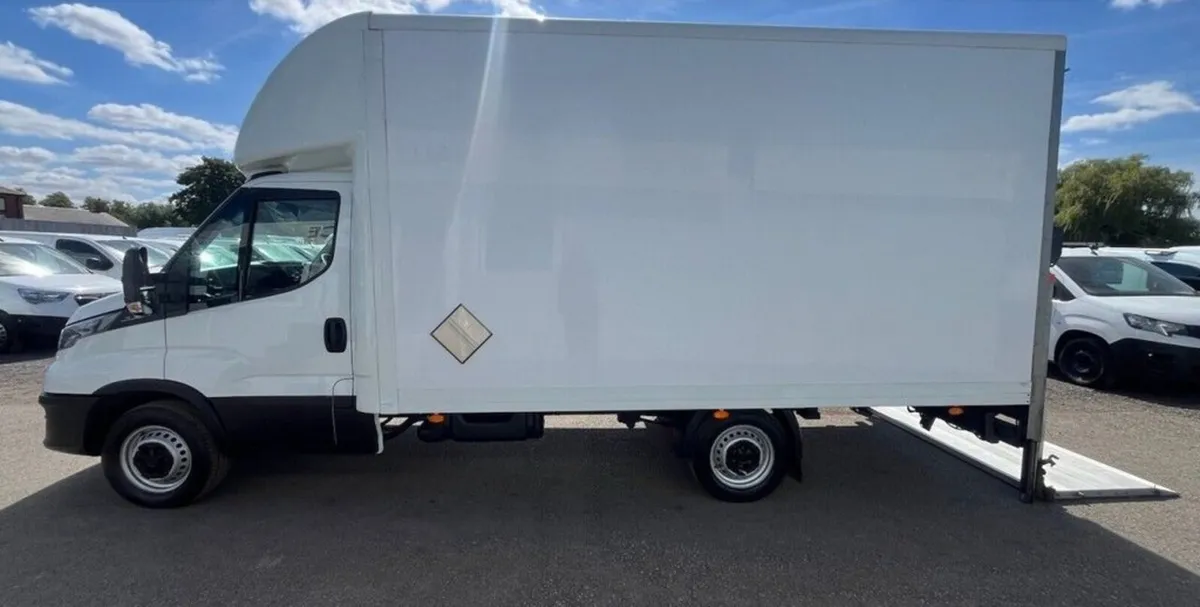 2024 Iveco Daily Luton Box Van - Image 1