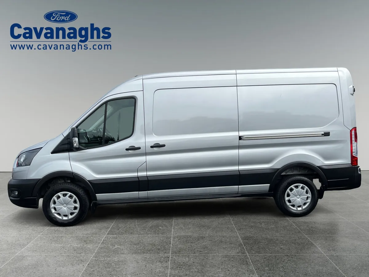 Ford eTransit 350L Trend 67KWH 135ZE CT RWD - Image 2