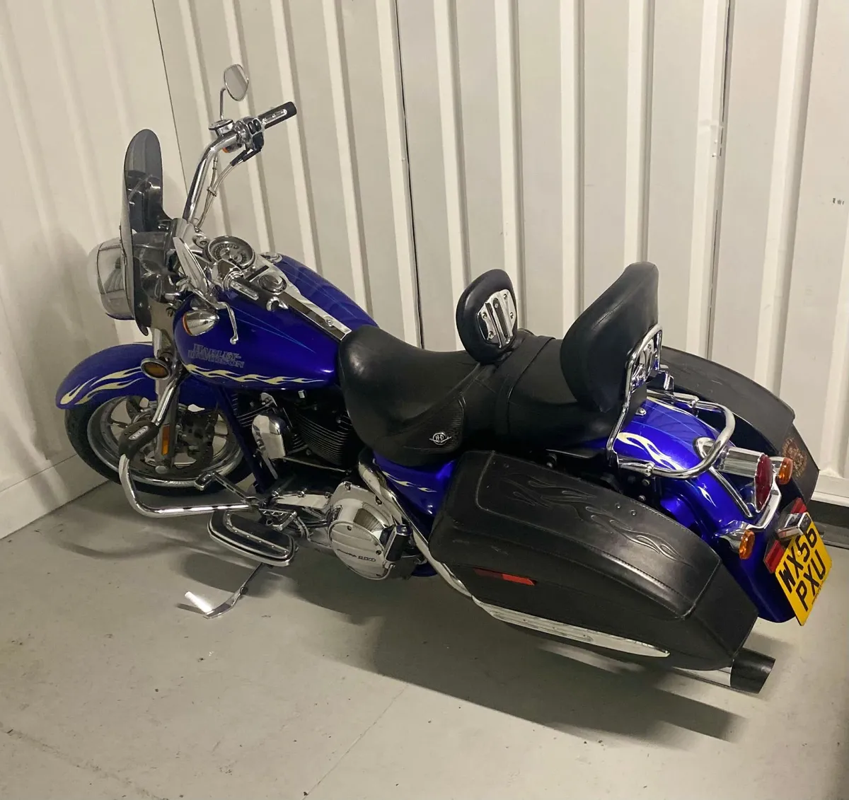 HARLEY DAVIDSON ROAD KING SE 2006