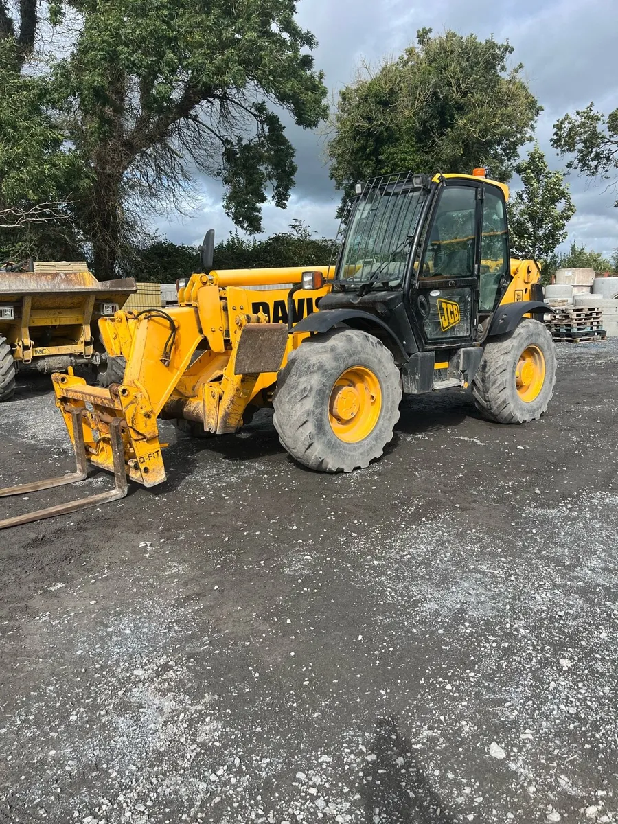 Telehandler - Image 1