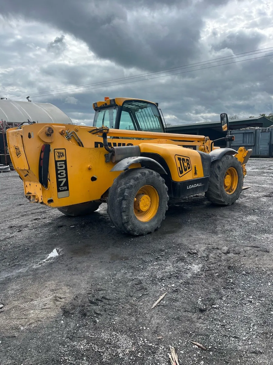 Telehandler - Image 2