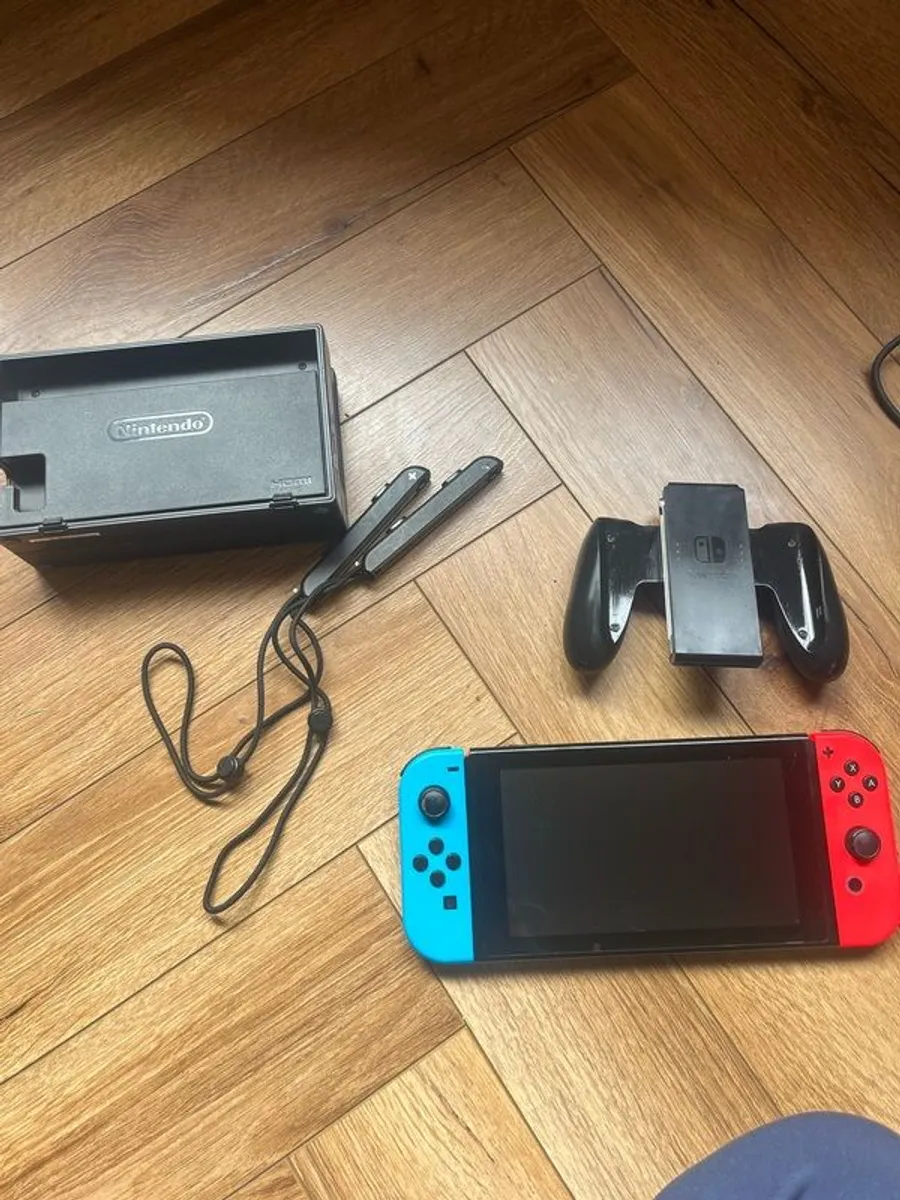 Nintendo Switch - Image 1