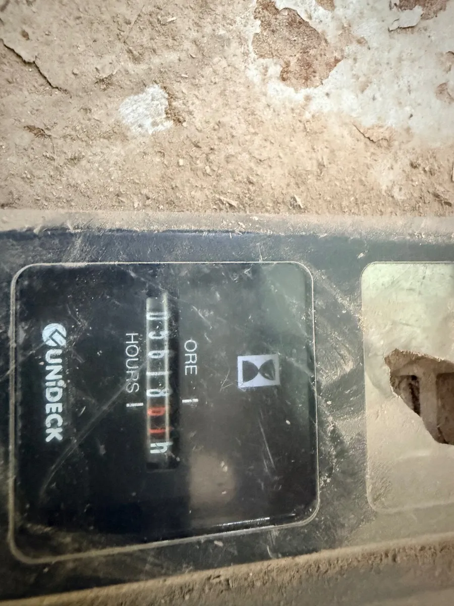 Forklift - Image 3