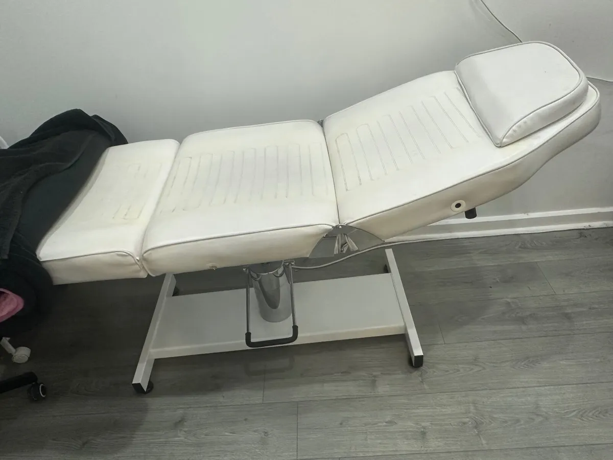 Salon equipment - Image 3