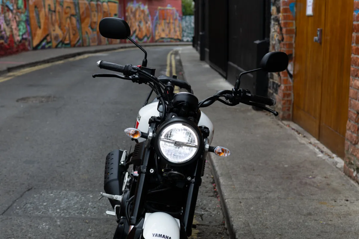 Yamaha XSR125 2024 - Image 2