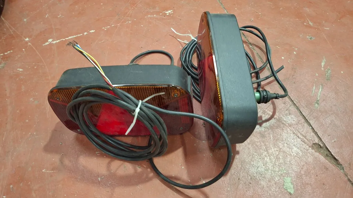HELLA   .. Trailer lights - Image 3