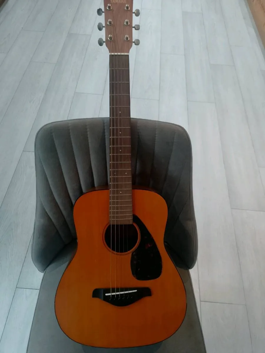 Yamaha FG junior - Image 1