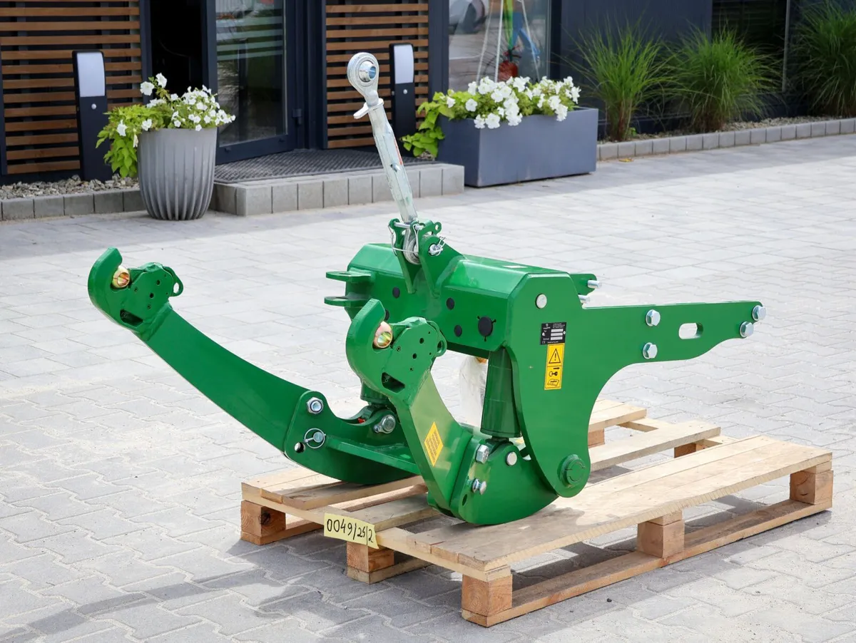 NEW | Tractor Front 3-Point Linkage 2800 KG - Image 1