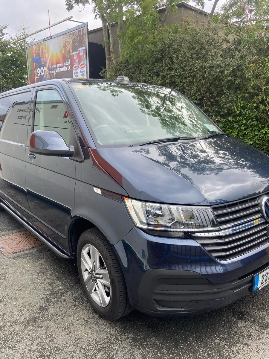 Commercials van - Image 1